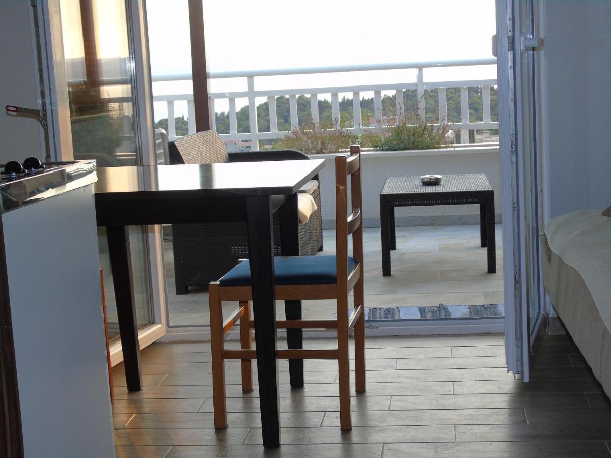 Apartments Kurilj Makarska Esterno foto