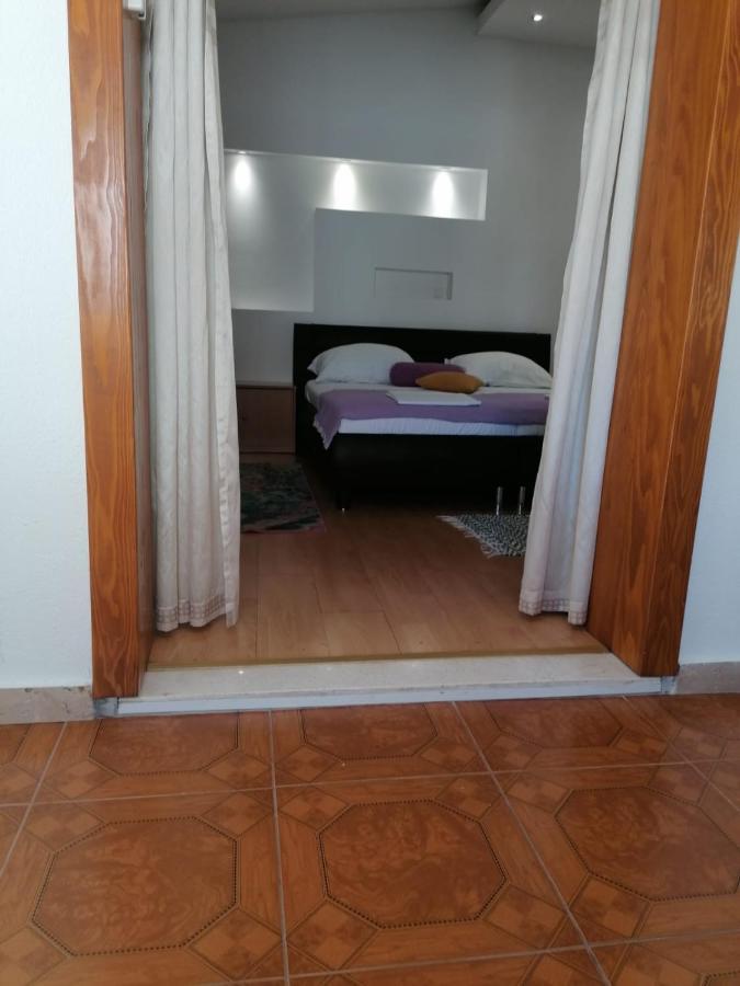 Apartments Kurilj Makarska Esterno foto