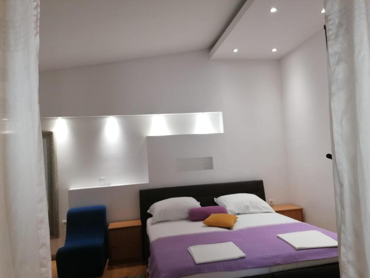 Apartments Kurilj Makarska Esterno foto