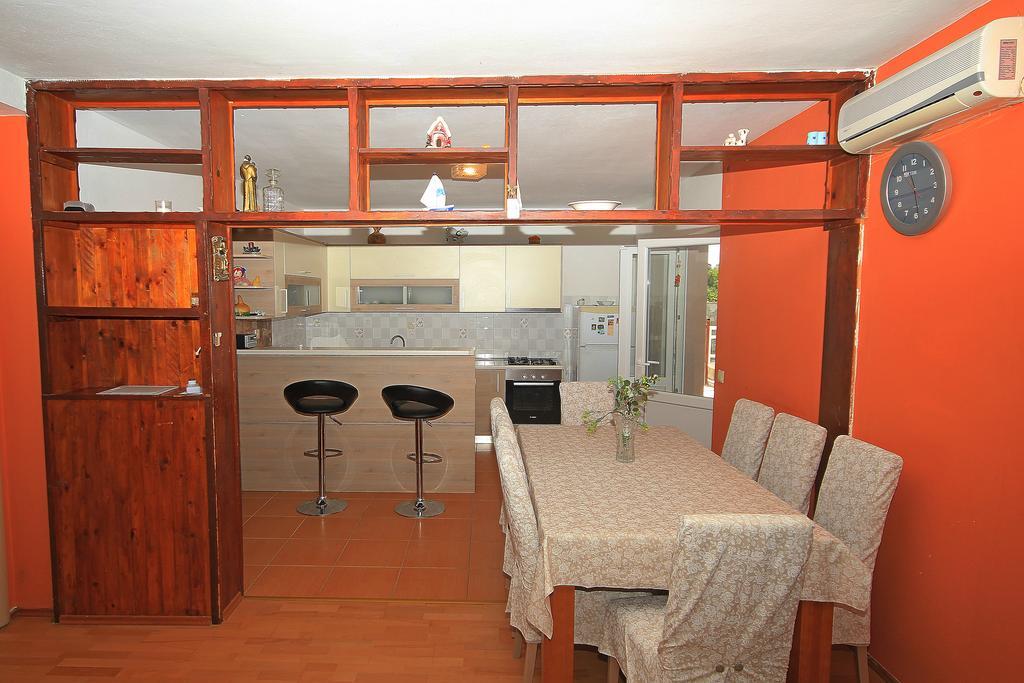 Apartments Kurilj Makarska Esterno foto