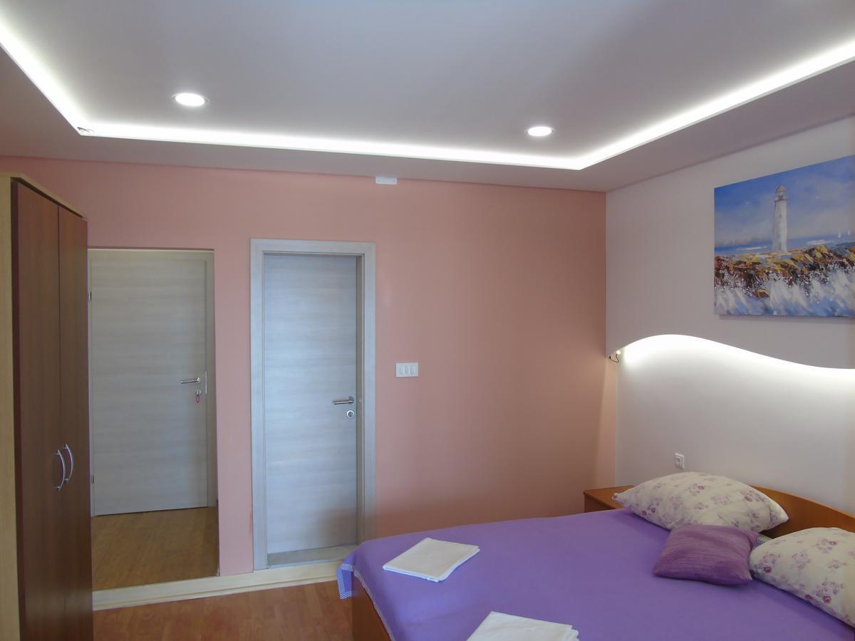 Apartments Kurilj Makarska Esterno foto